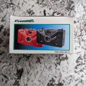 VTG, NWB Premium 35 mm Film Camera in Yellow